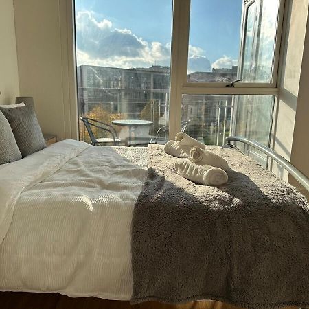 Luxury 1 Bedroom Apartment - City Centre - Balcony - Near O2 Academy برمنغهام المظهر الخارجي الصورة