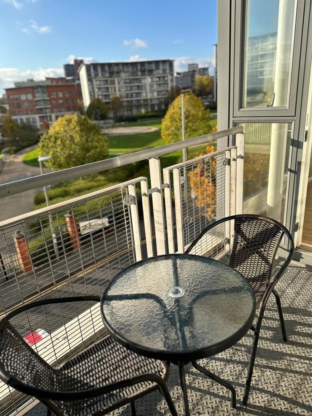 Luxury 1 Bedroom Apartment - City Centre - Balcony - Near O2 Academy برمنغهام المظهر الخارجي الصورة